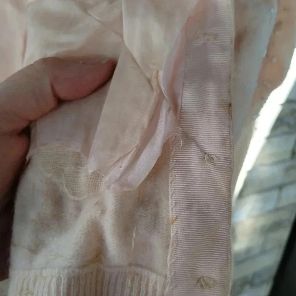 🤩HOST PICK🔥1950's Beaded Cashmere  sweater - Picture 10 of 14